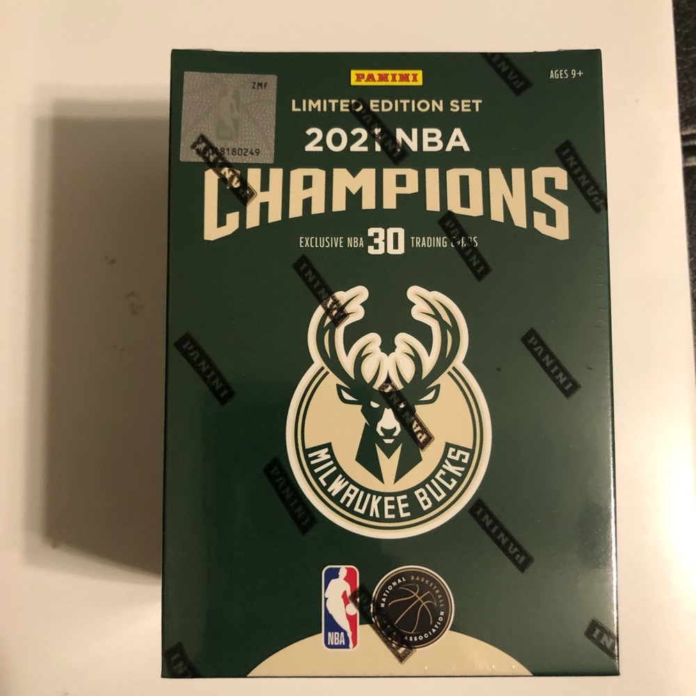 2021 NBA Champions Limited Edition Set